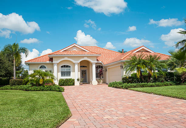 Best Best Driveway Pavers  in Riverview, MI